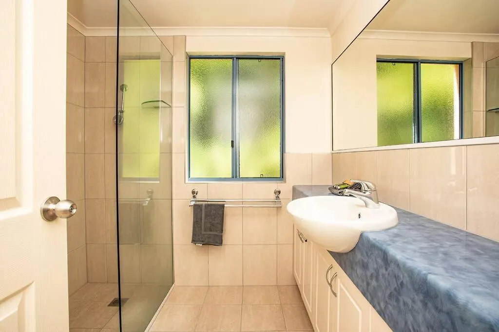 Star View 9, Pool, Wifi, Sleep 4, Best Views In Airlie Airlie Beach 0*,  Australia