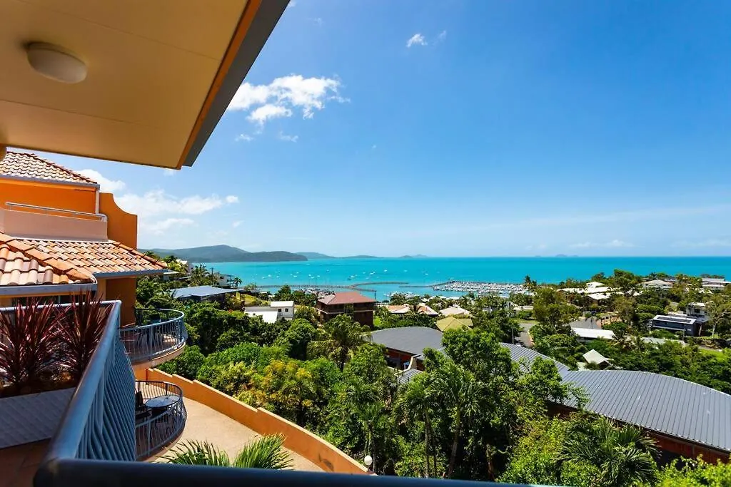 Star View 9, Pool, Wifi, Sleep 4, Best Views In Airlie Airlie Beach